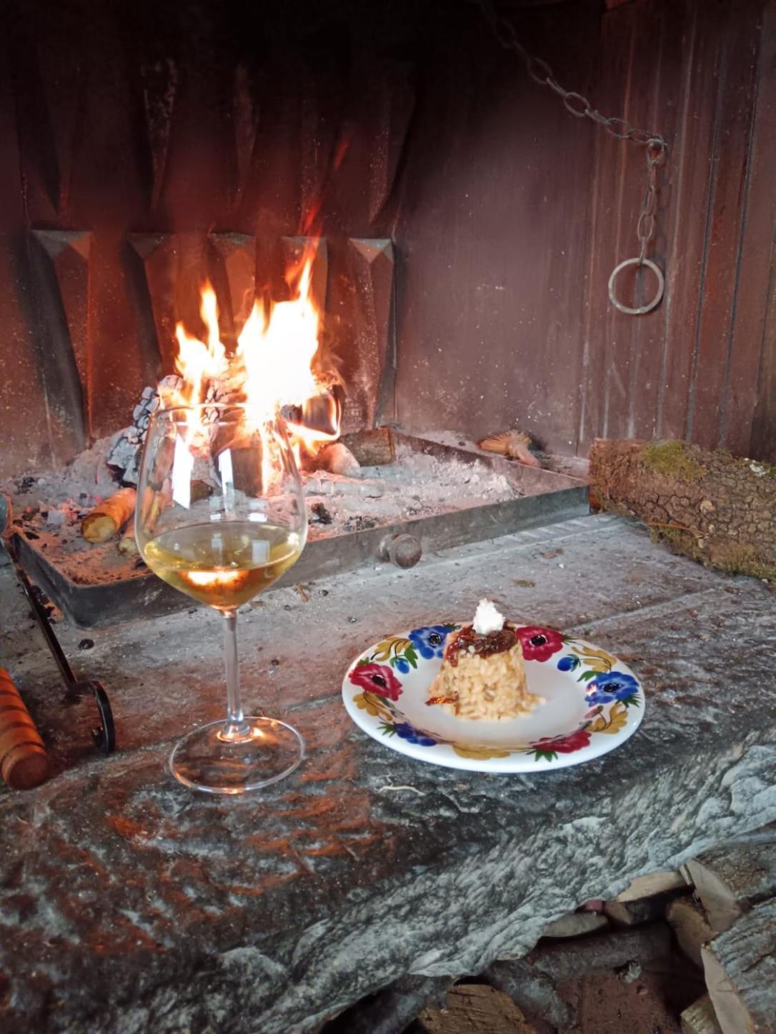 Ghigo La Locanda Di Torquato Montorgiali エクステリア 写真